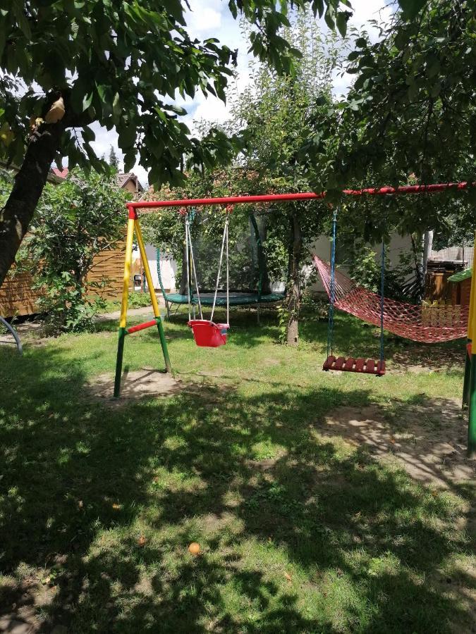 Szep Erno Vip Apartman Хайдусобосло Экстерьер фото