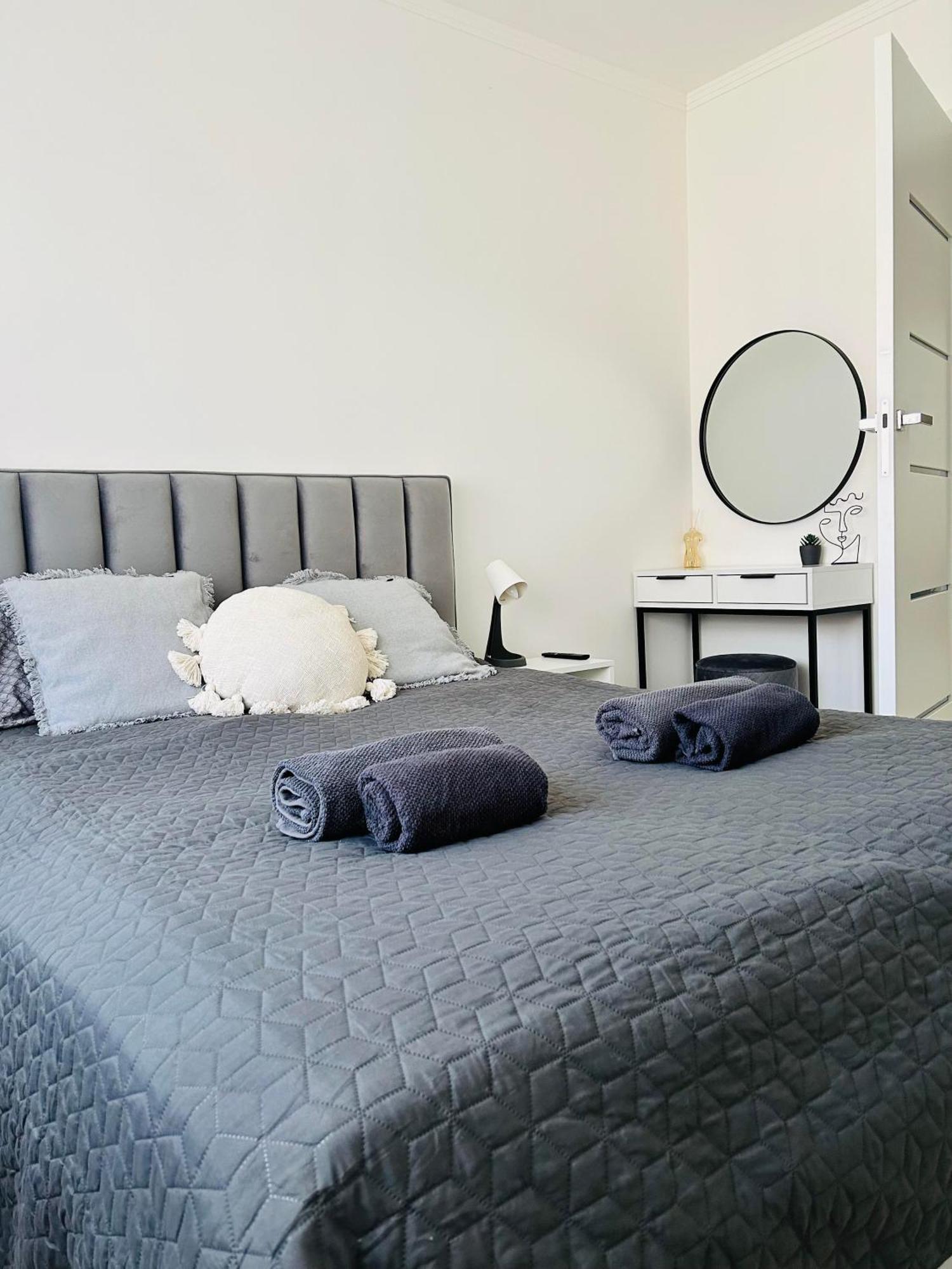 Szep Erno Vip Apartman Хайдусобосло Экстерьер фото